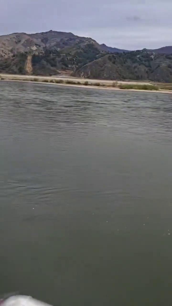 这水挺凶，吓我一跳，过冬。