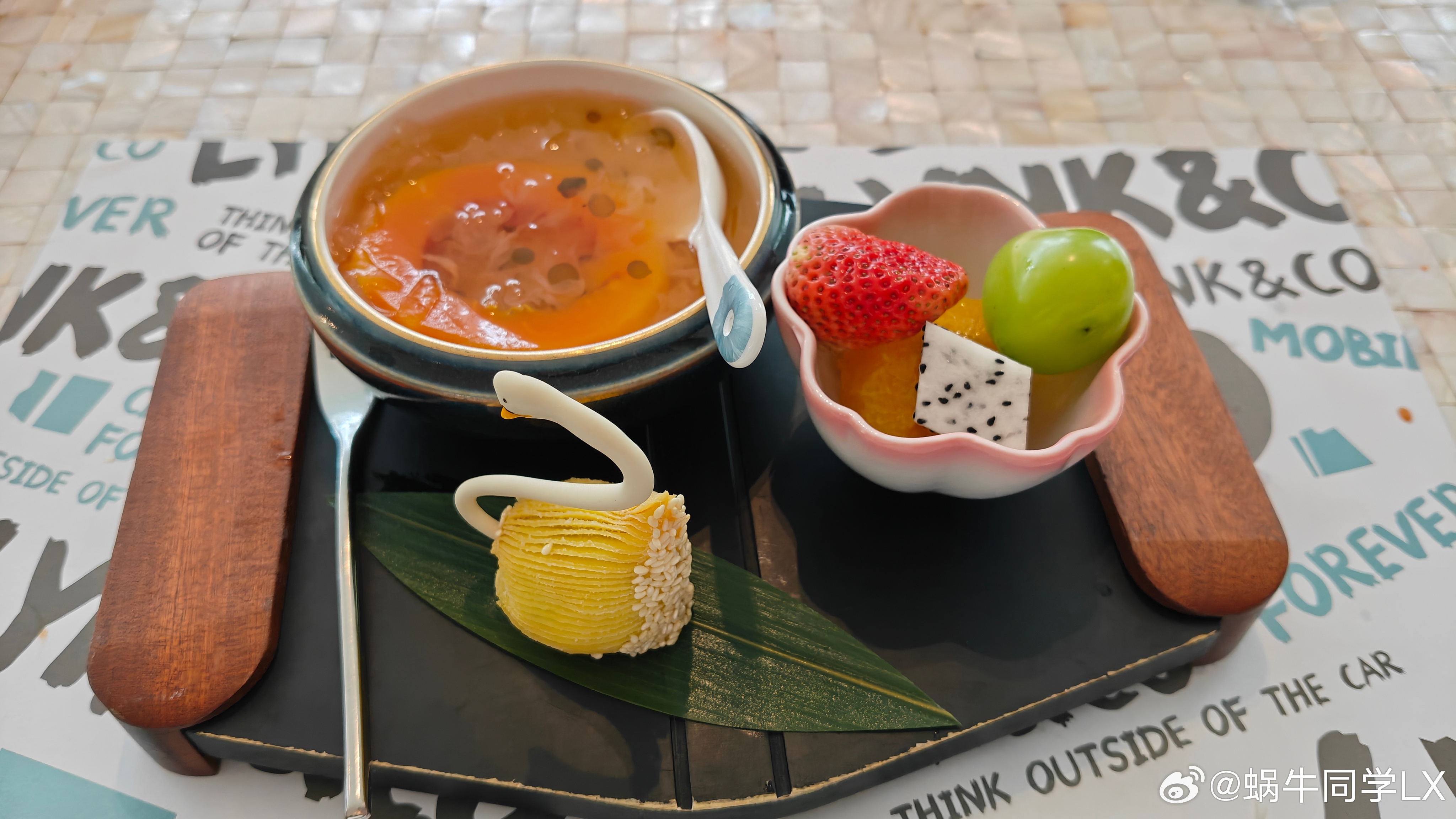 来个报菜名吧，前阵子都在外面跑，到小长假终于可以好好控制下饮食了。这些都是出差时