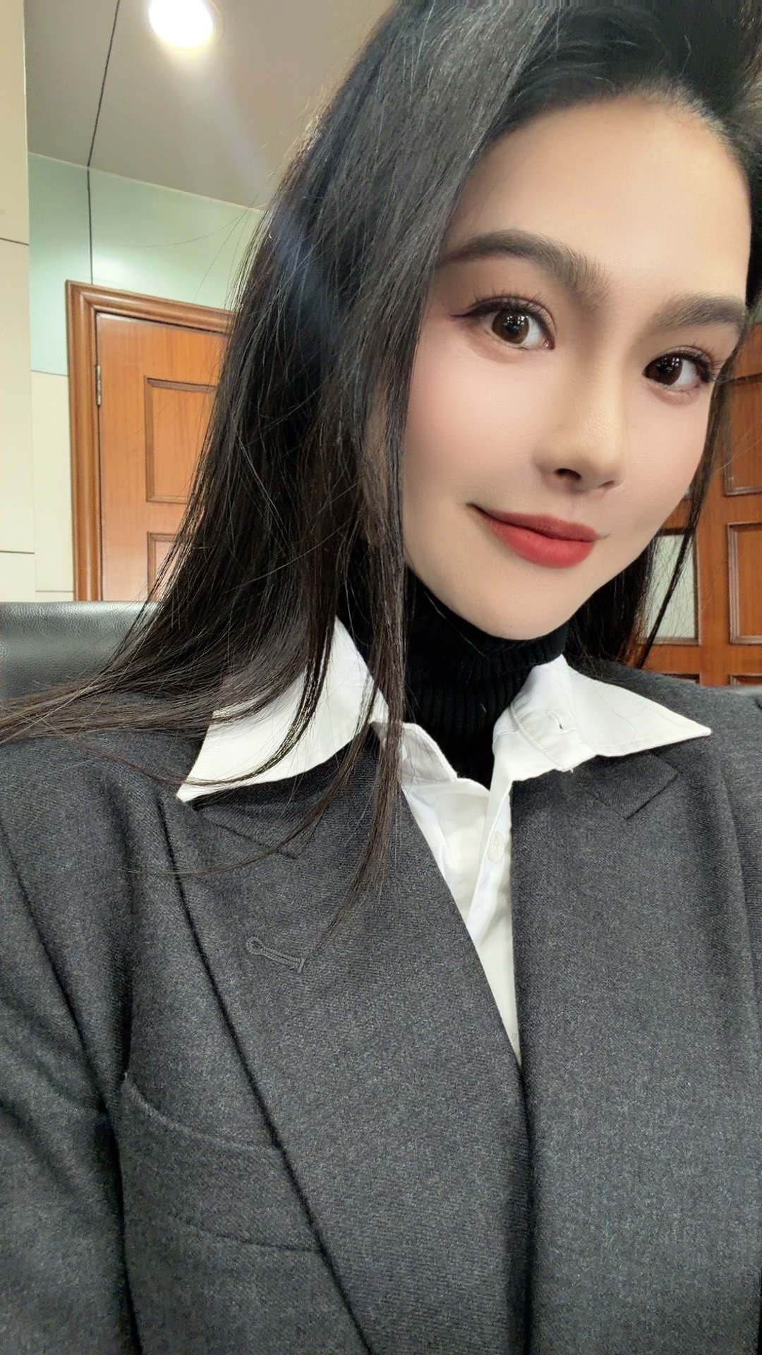 今天下午在省公安厅开会！够不够正 合肥·安徽省公安厅