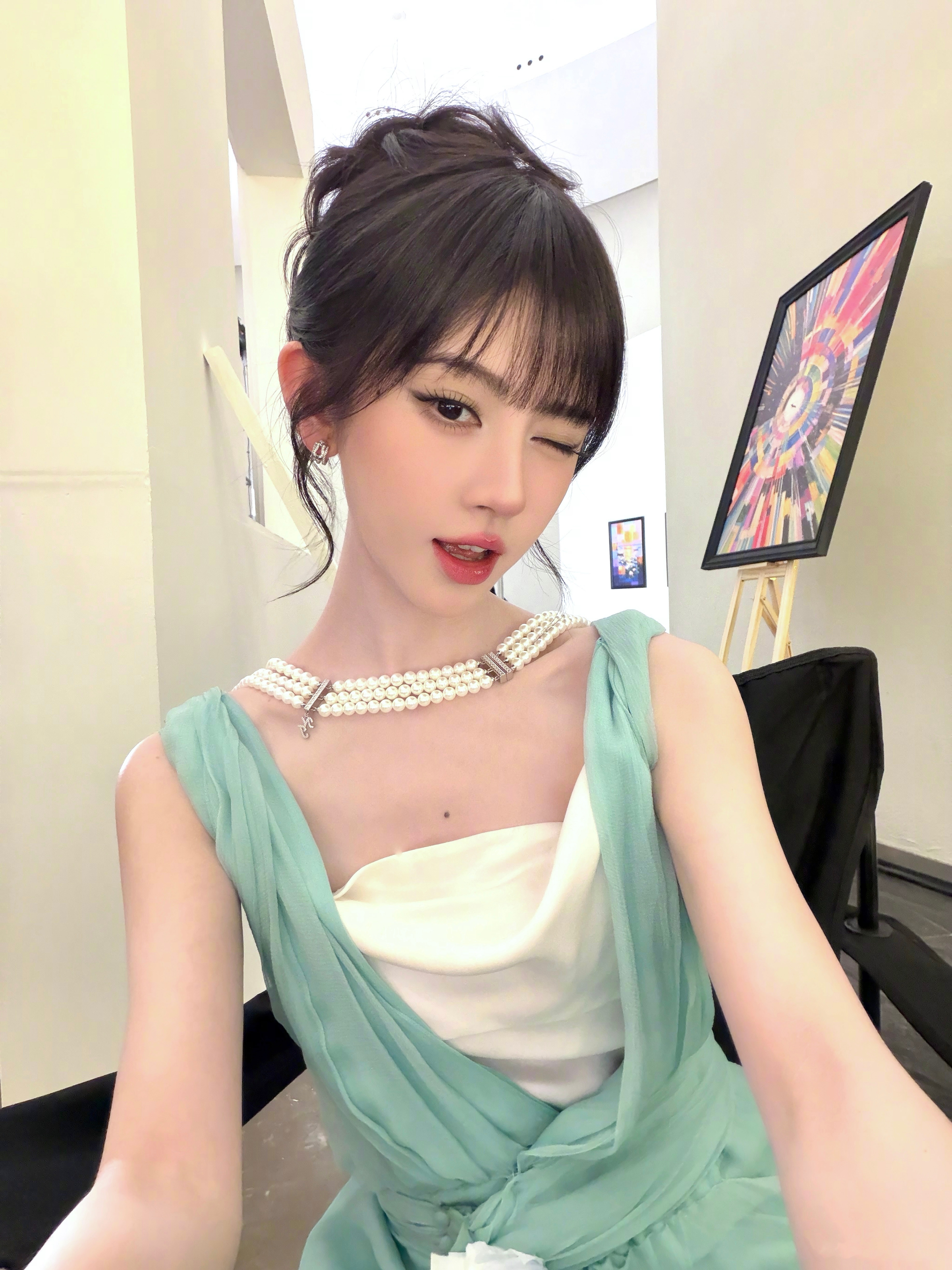 鞠婧祎苏绿夏 女神大人！请收下我的膝盖​​​