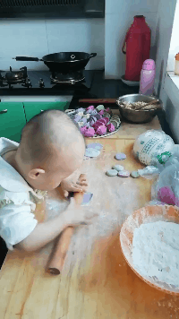 快点吧
全家人都等着吃呢