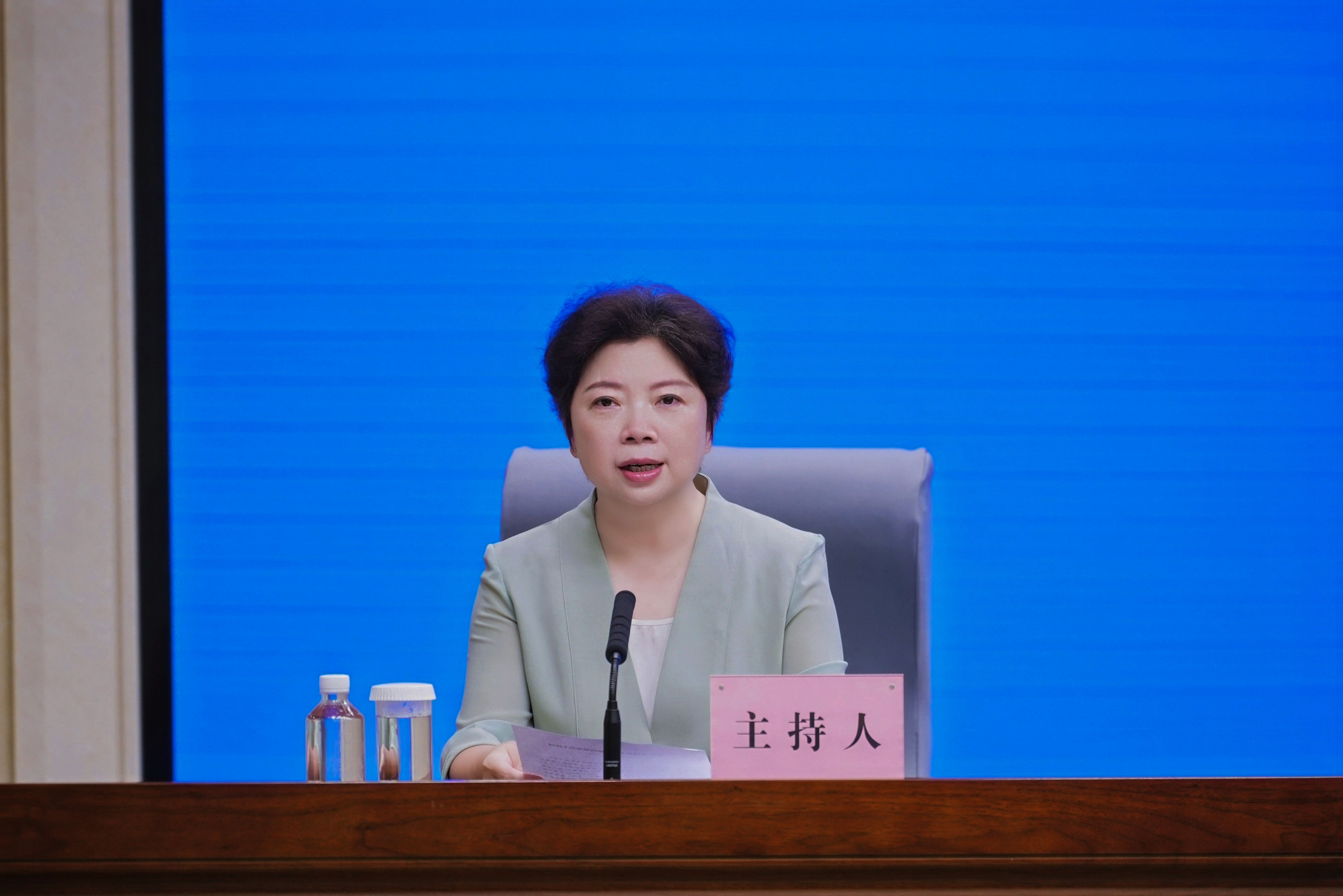 京山网球公开赛体育大赏 回武汉，在洪山礼堂湖北省政府新闻发布厅，参加2026京网