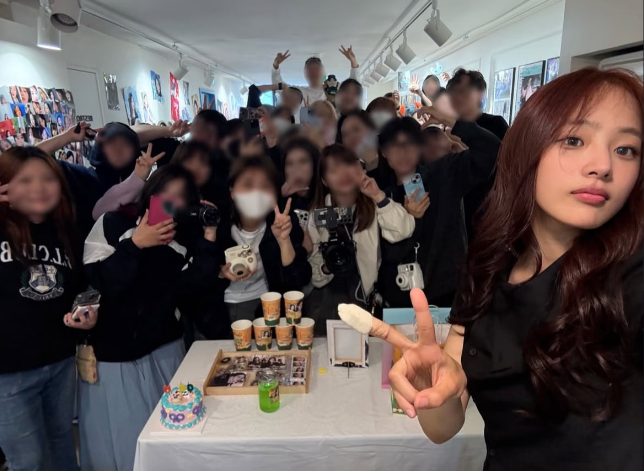 哈特软软的大合照💕minji ​​​