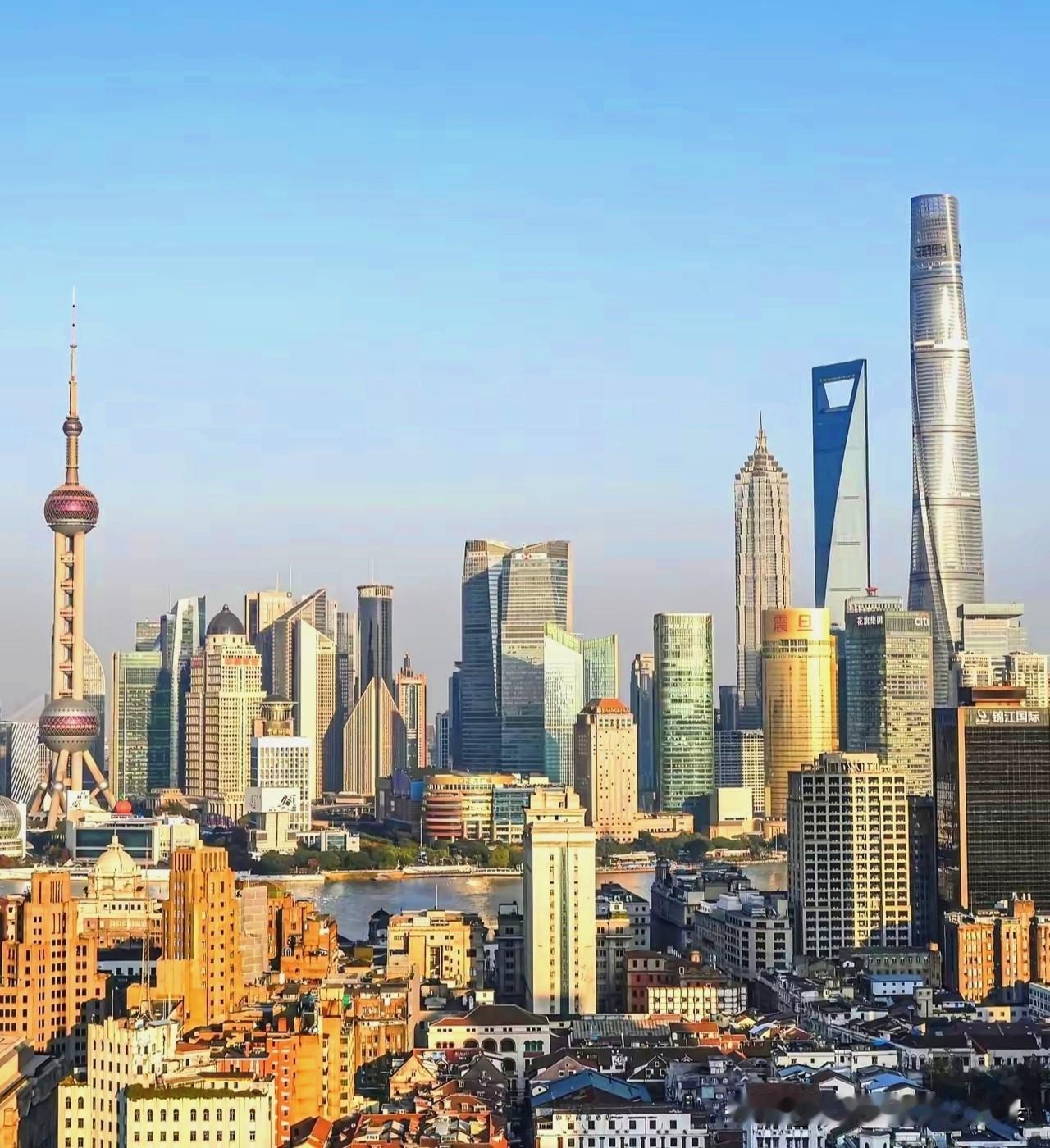 外地人很难相信，到2025年9月，繁华的大上海棚户区居民才彻底告别“拎马桶”的生