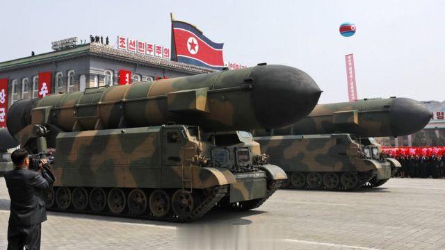 朝鲜国防部: 密切关注美国危险的挑衅性军事活动，并发出严正警告朝鲜国国防部发言人
