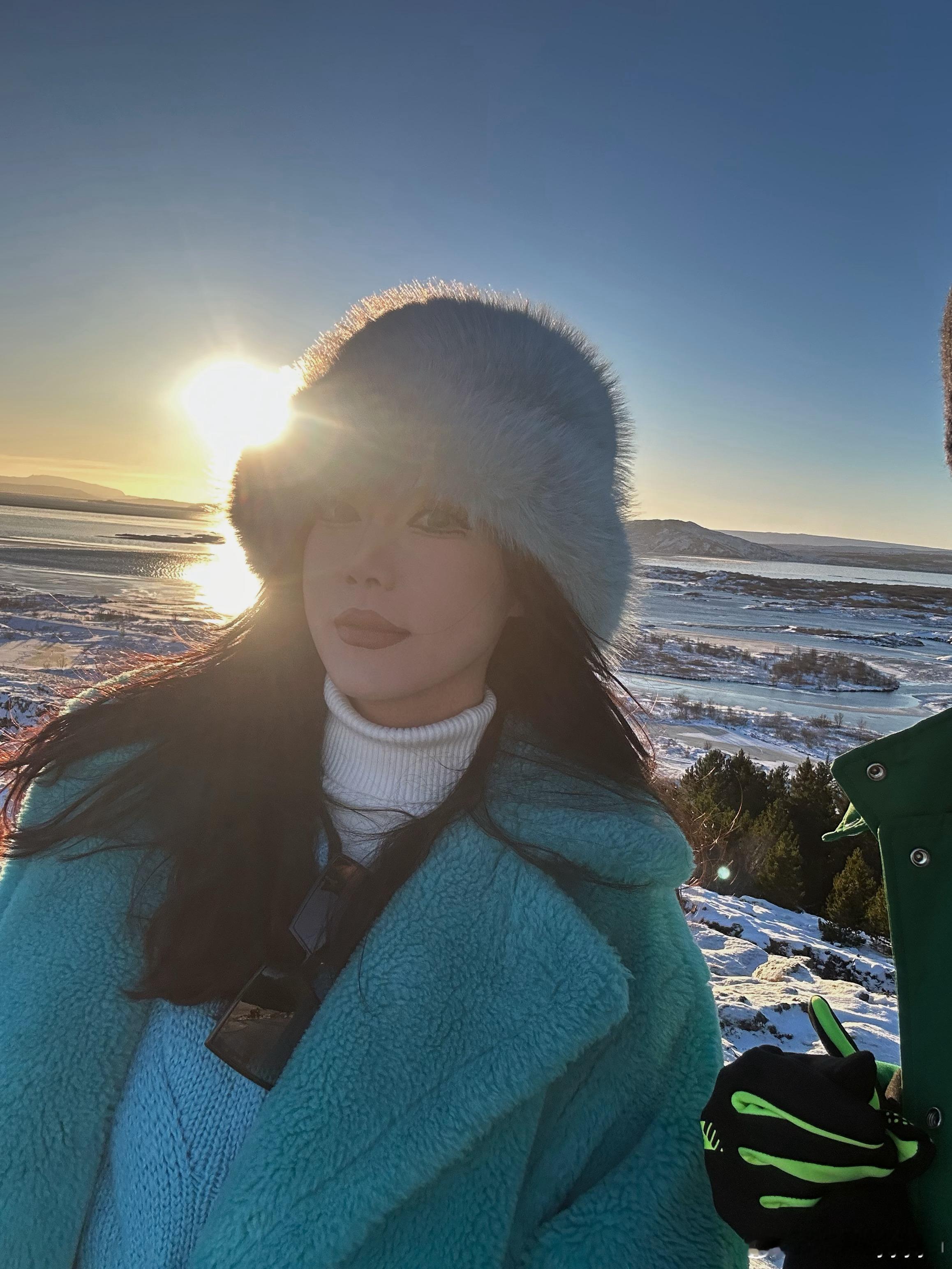 #冰岛自驾# 喂，你有没有见过美女啊～  ​​​