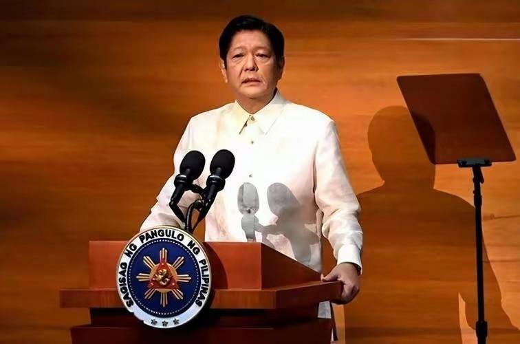 黄岩岛局势明朗，下一个目标是中业岛、仁爱礁，下下一个目标是巴丹群岛，至于郑和岛（