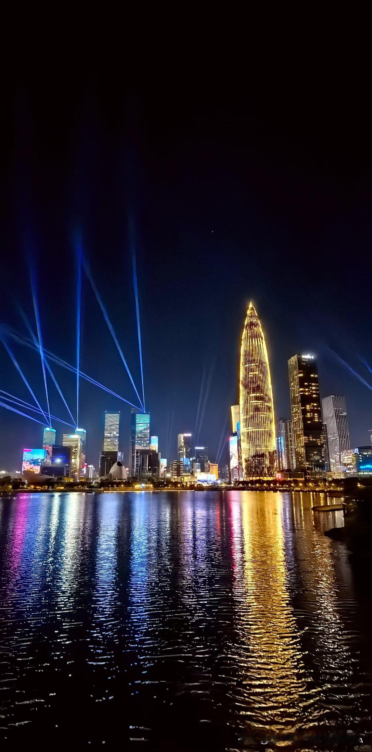 今天是我的生日，时间过得真快，感恩所有的相遇和陪伴，快来祝我生日快乐吧！🎂🎉