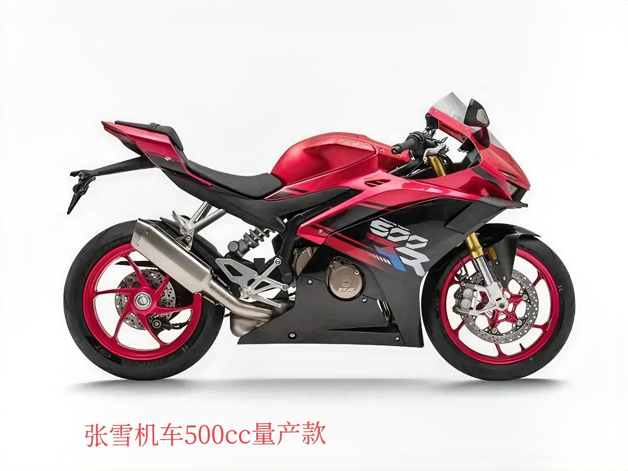 中国机车登顶夺冠的底气在哪里？

《人民日报》在报道张雪机车登顶世界赛道用了这样