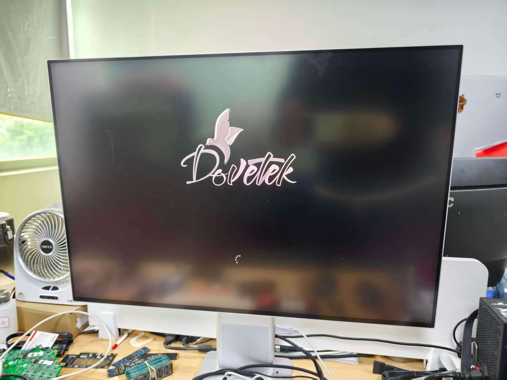 小电脑开机界面