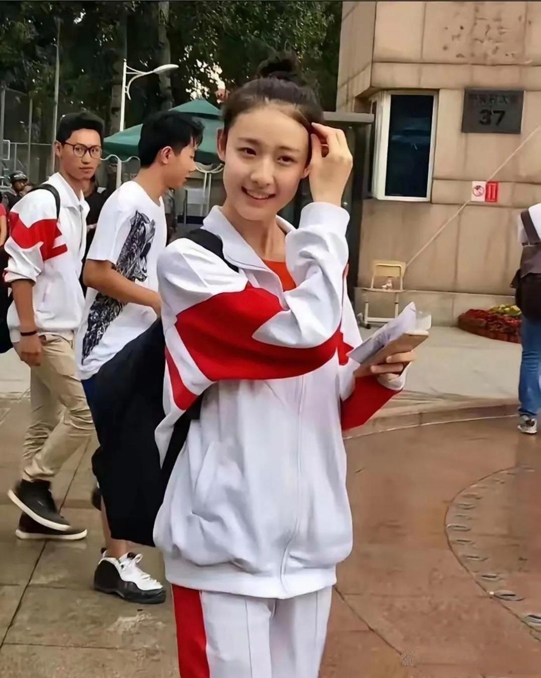 这怎么可以这么清秀呢