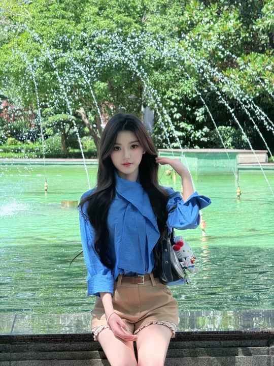 尝试下韩女大波浪