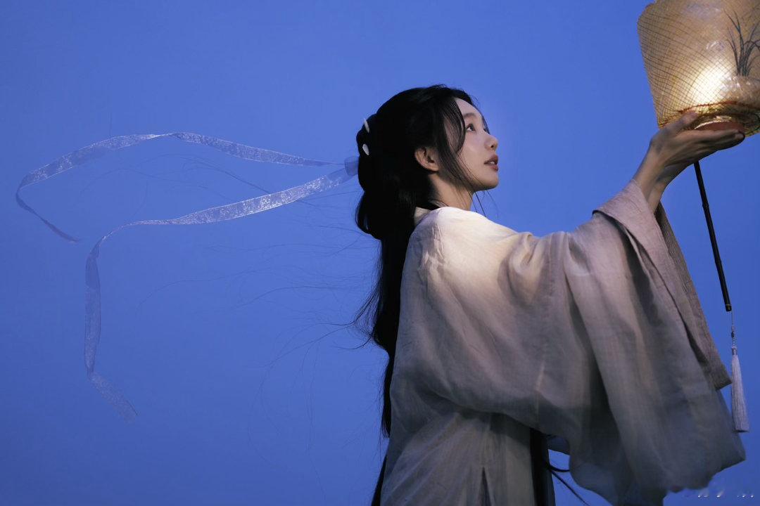 徐梦洁生日营业图徐梦洁可以接古装剧了 端午过生日也太会挑日子了吧！徐梦洁生日快乐