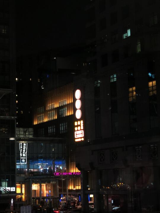我发现男生对女生真心的喜欢是不自觉的心疼