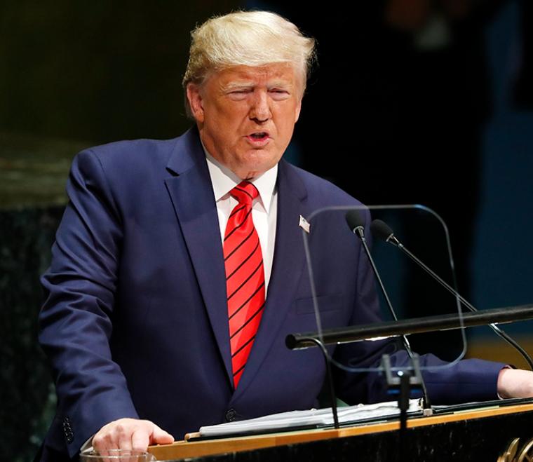 抓捕一国总统，
美国到底惹了多少麻烦？


特朗普这次高兴早了。
表面上抓了个对