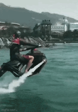 海上摩托车，就是这么的潇洒啊？