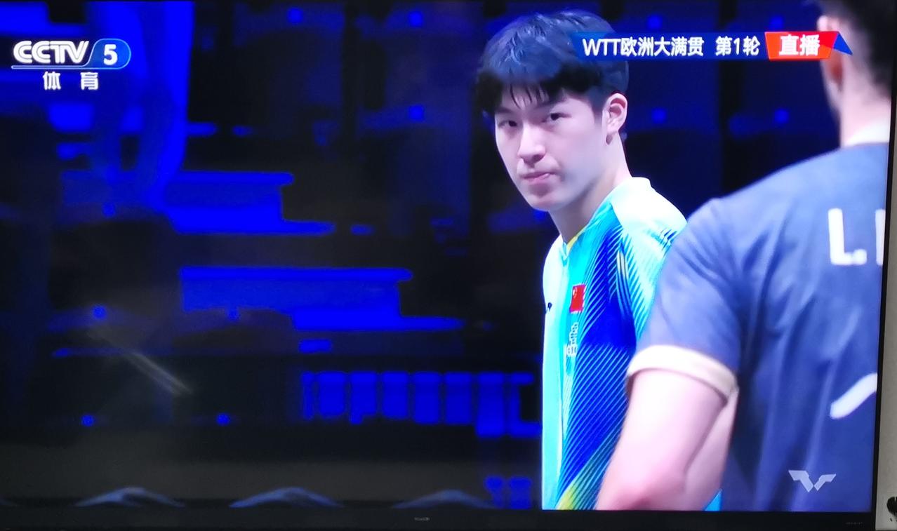 WTT欧洲大满贯已经开打了。这场比赛对国乒是一个严峻的考验。
前两场的WTT赛事