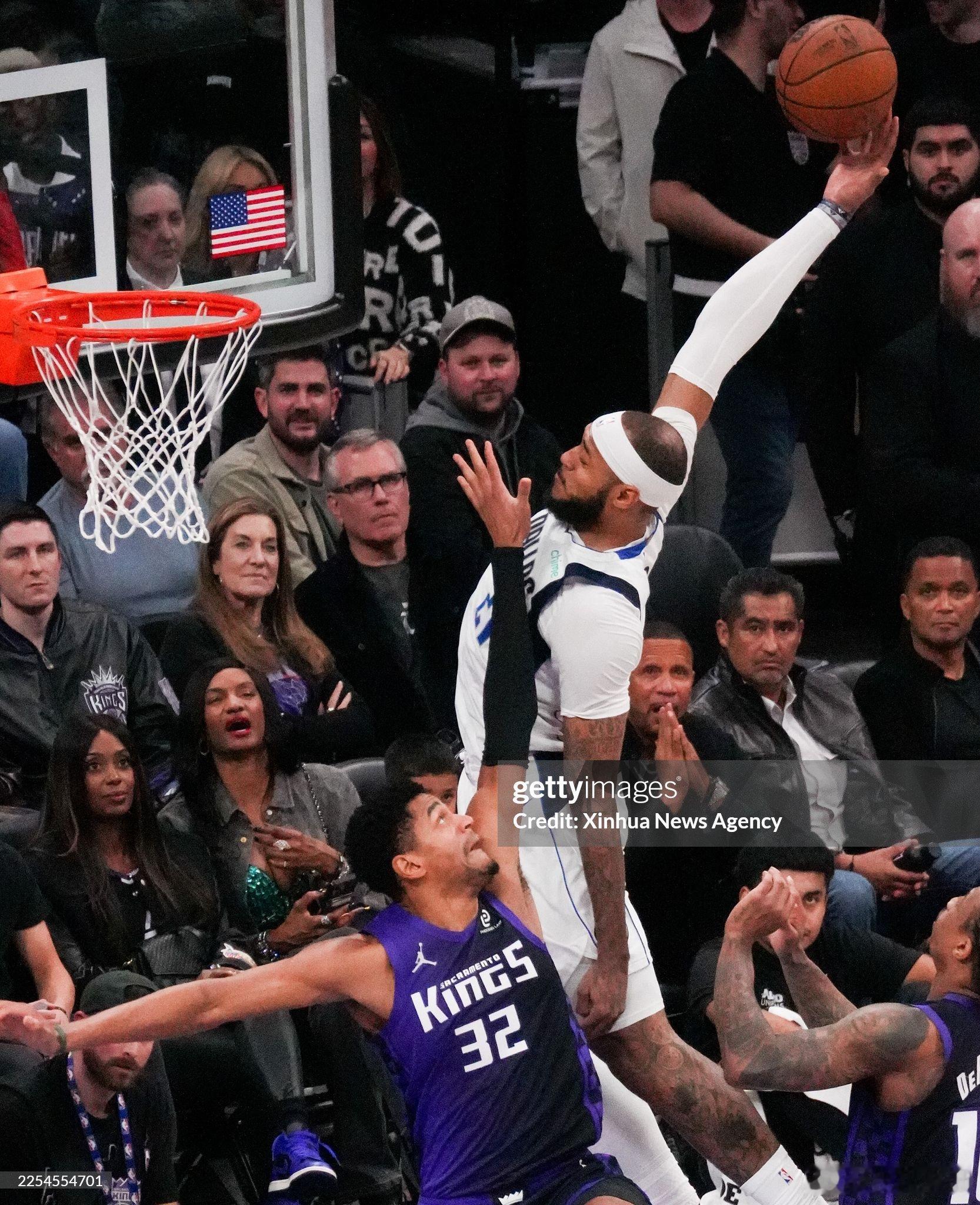 MFFL 来自Christian Clark的消息。除了马绍尔以外，全联盟有很多