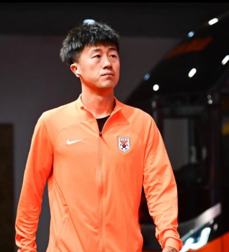 话里有话啊☞面对天津津门虎，打进扳平一球的刘洋赛后接受采访，谈到☞
1.球队最近