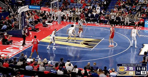 第二节，范德彪抢断，克内克特扣了！