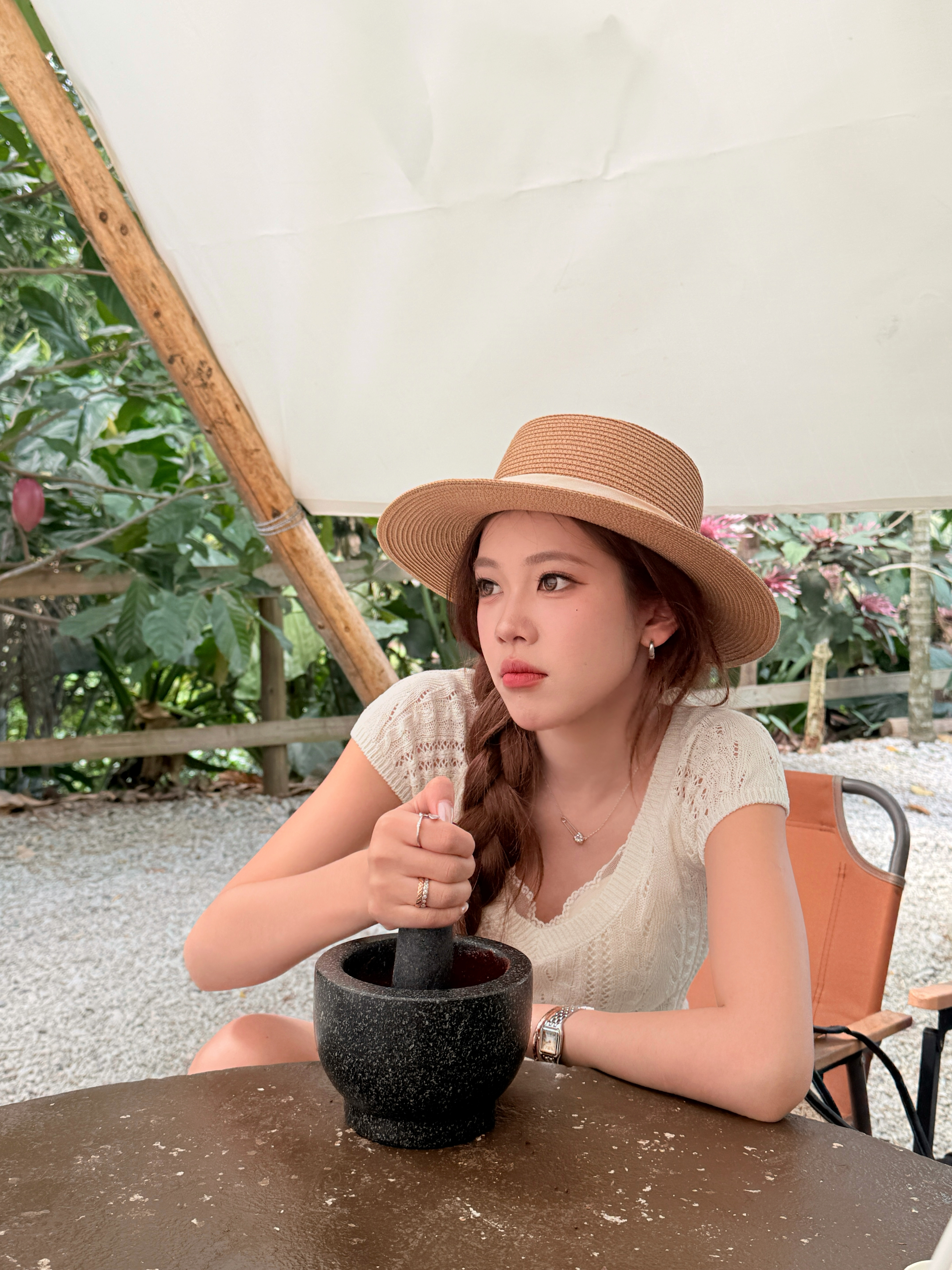 没有感情的巧克力制作女工 万宁·Treeco可可种植园