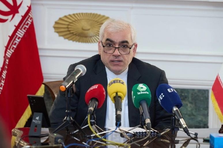 伊朗驻西班牙大使雷扎·扎比布警告，若有必要，伊朗将攻击欧洲境内的美军基地，并强调