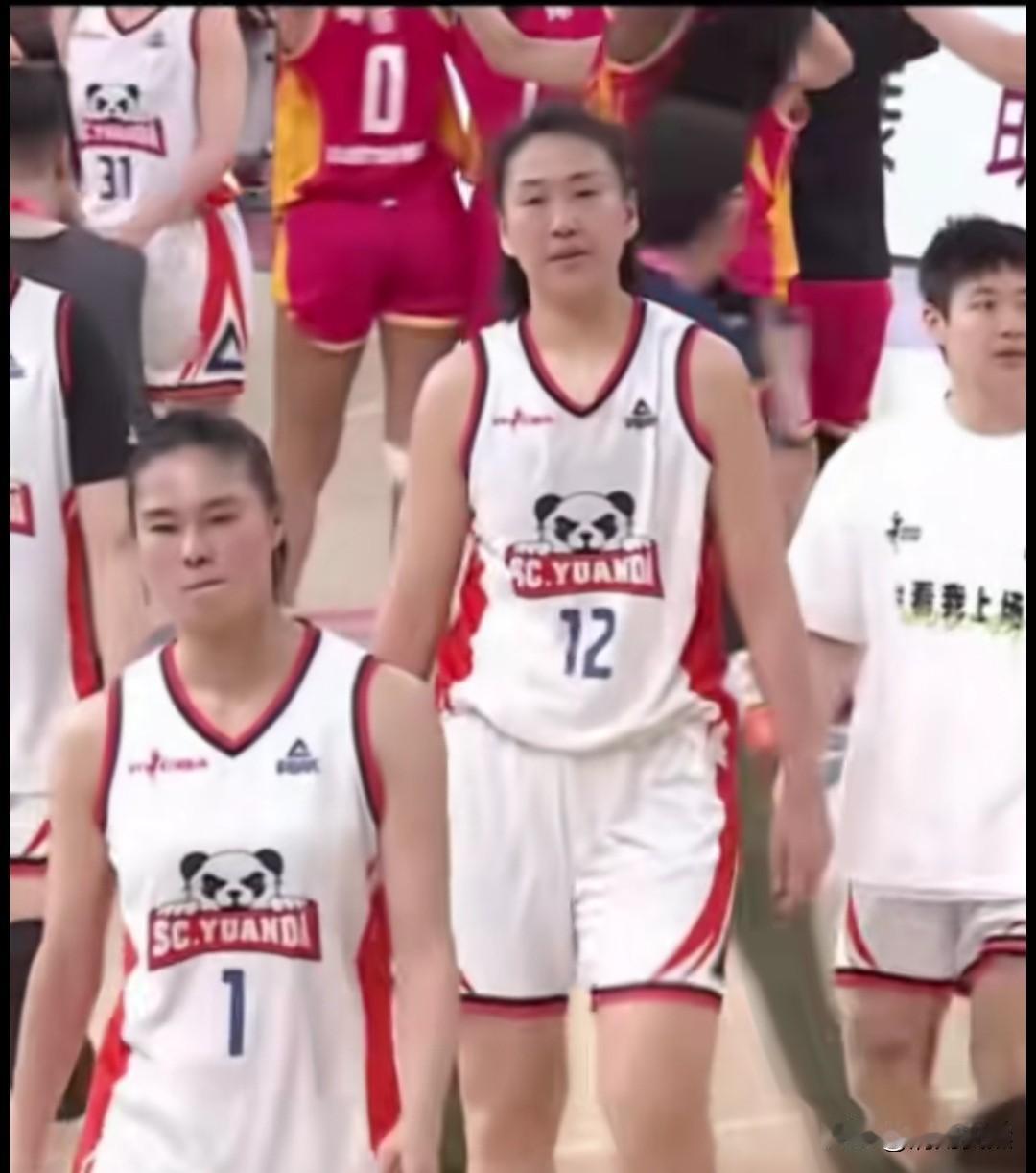 WCBA总决赛被拖入抢五大战，局面对于四川女篮来说极为不利，因为她们是去山西女篮