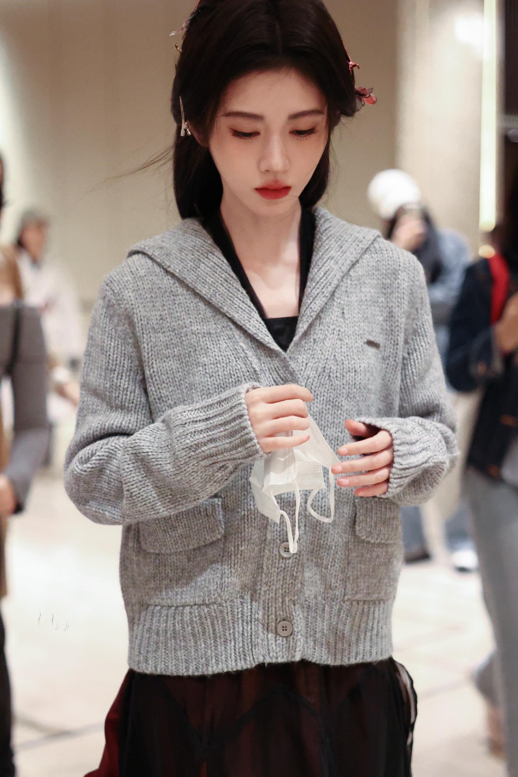 jjy鞠婧祎来战jjy鞠婧祎阿黛我无比庆幸此刻年少