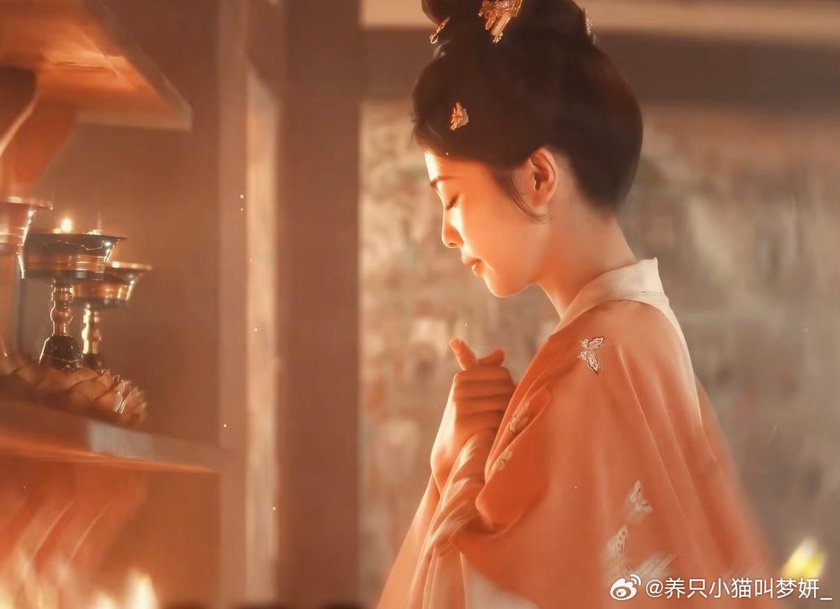 白鹿用了我的视频做头像这个白鹿一直都很真诚啊 每次播剧 凌晨回复二创 认真做好剧