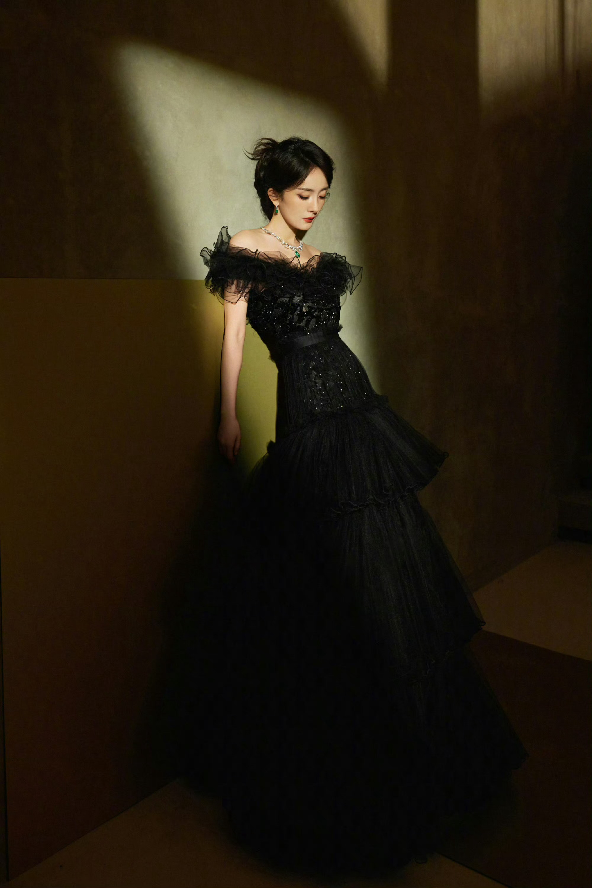 杨幂幂姐超美！幂姐真的好适合各种衣服！驾驭的特别棒！