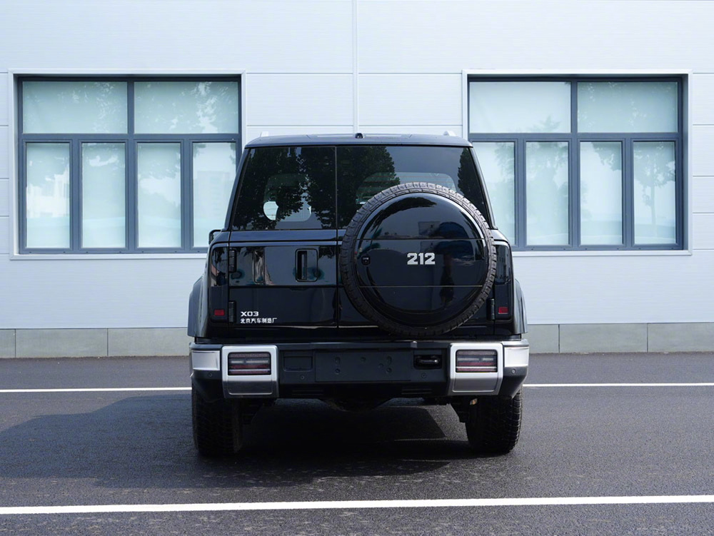 【212 越野车 X03 新车申报：柴油动力硬派越野车型，可选拖挂】北京汽车制造