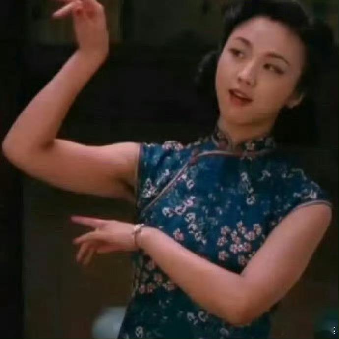 汤唯拍色戒是的腋毛是真的嘛？美女不都脱毛了？？ ​​​