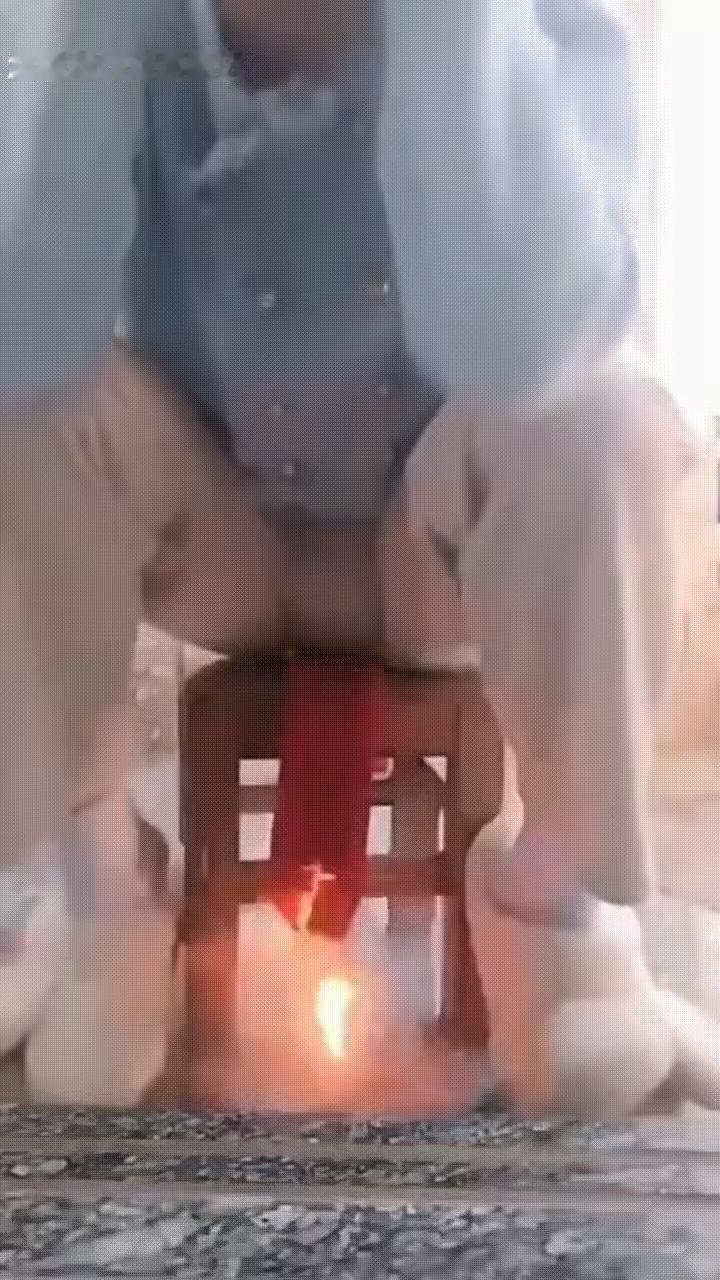 她放炮崩自己没啥，她竟然放炮崩她妹？