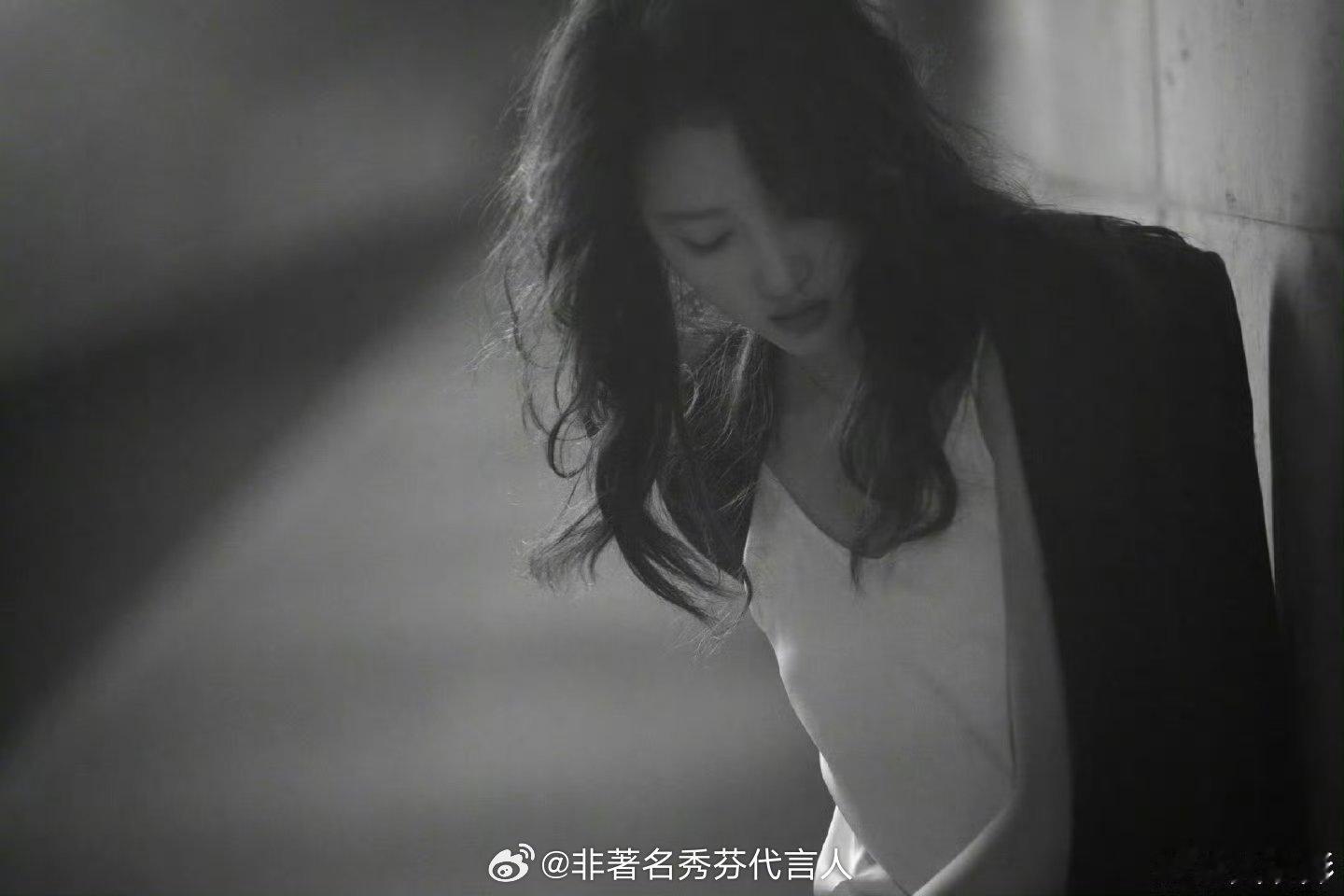 关晓彤帅成这样全体起立的程度！！！ ​​​