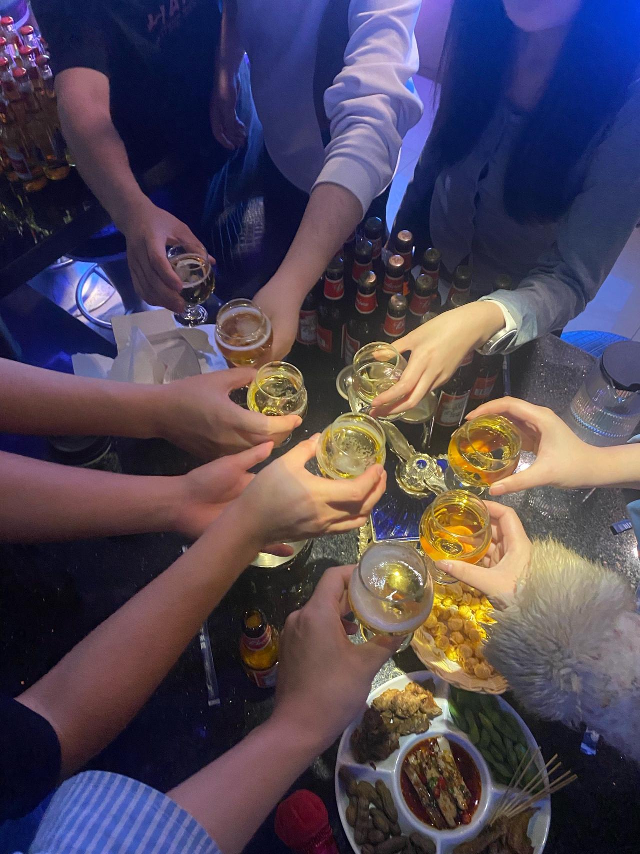 云南宜良县一起醉酒驾车肇事案及后续民事赔偿纠纷引发关注，法院判决明确各方责任，为