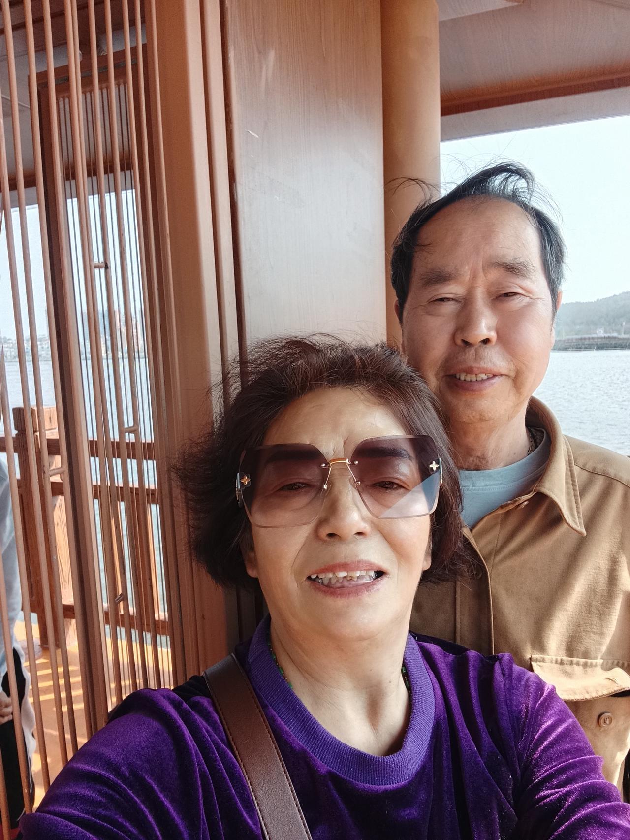 分享一件幸福感小事<和一生的伴侣游玩