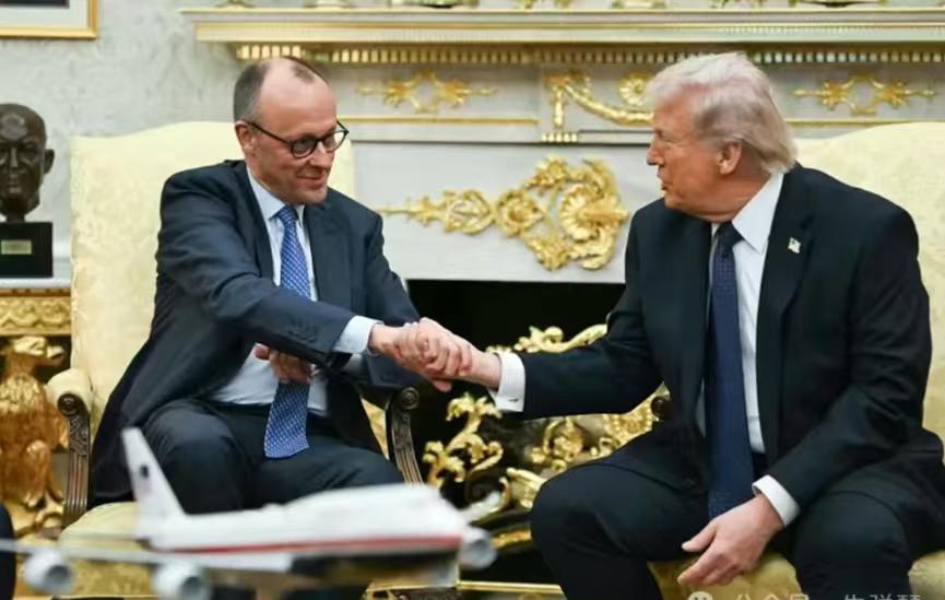 美国总统公开吐槽西班牙，说美国将切断与西班牙一切贸易往来。恩断义绝。我看了一下，