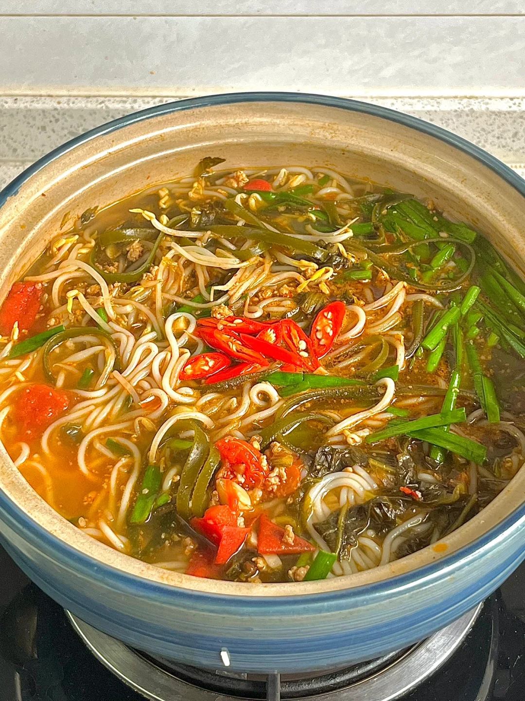 我可以天天吃都不会腻！！酸菜肉末米线yyds！