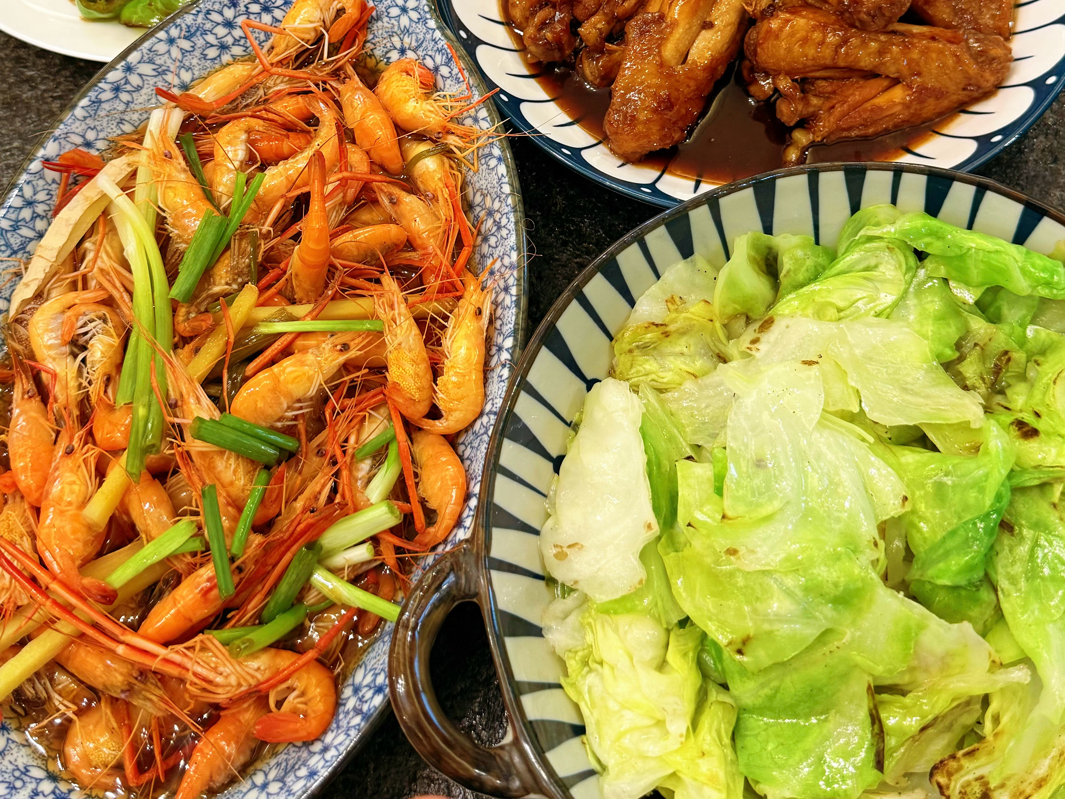 今日真的有点累，脑细胞消耗太多，晚上需要补补～