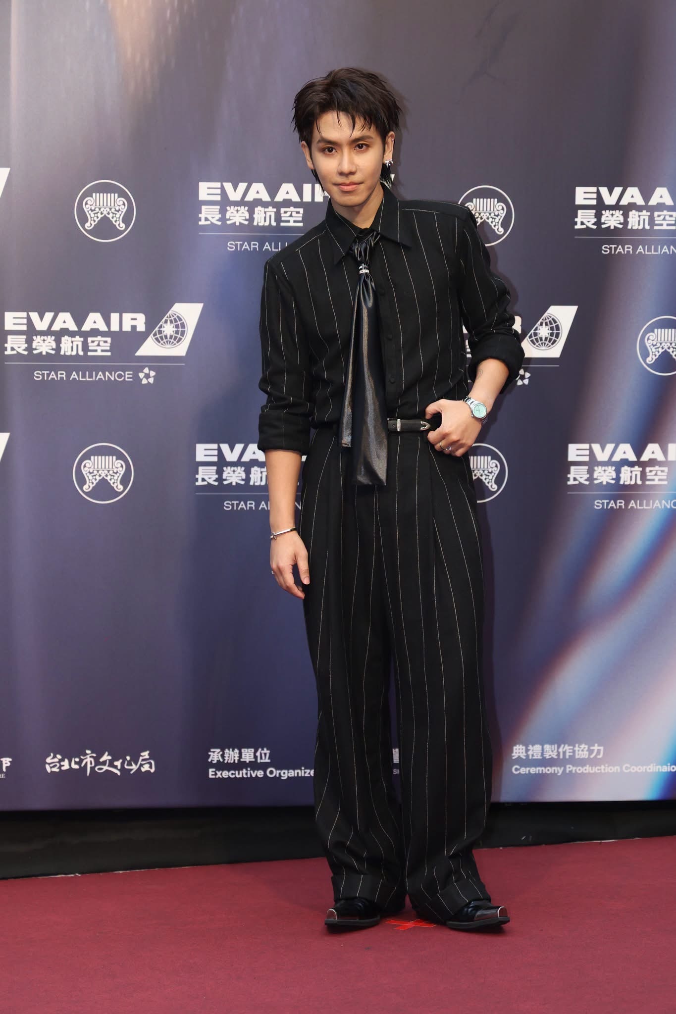 金曲奖开始了！红毯主持人陈明珠、鼓鼓登场✨～金曲37