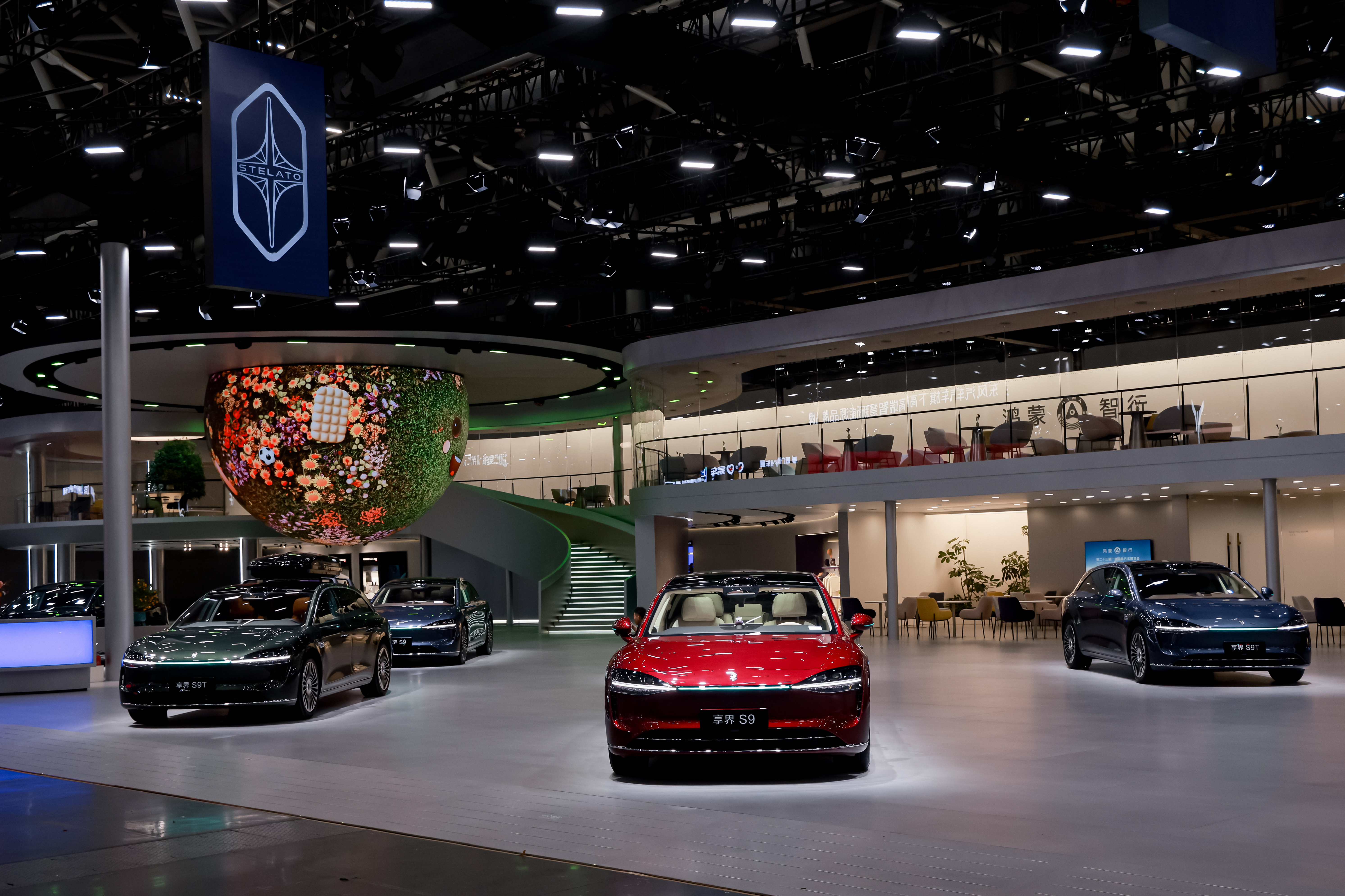 我方五位英雄已集结完毕！等待团战全军出击