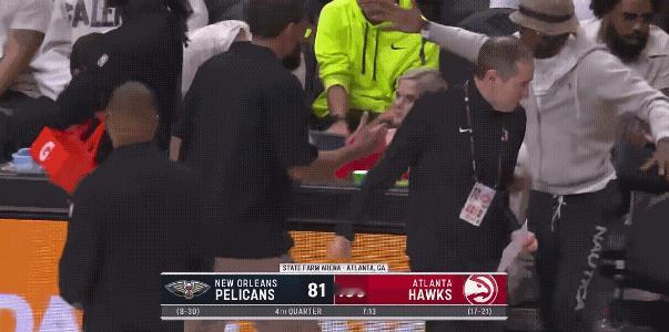 老鹰为何选择交易特雷杨呢？是因为给不起高价续约合同，如果是这个原因可以理解，但是