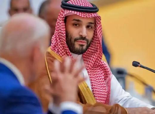 沙特正式向美军开放法赫德空军基地！很多人以为利雅得只是想找个保镖保命，错了！真相