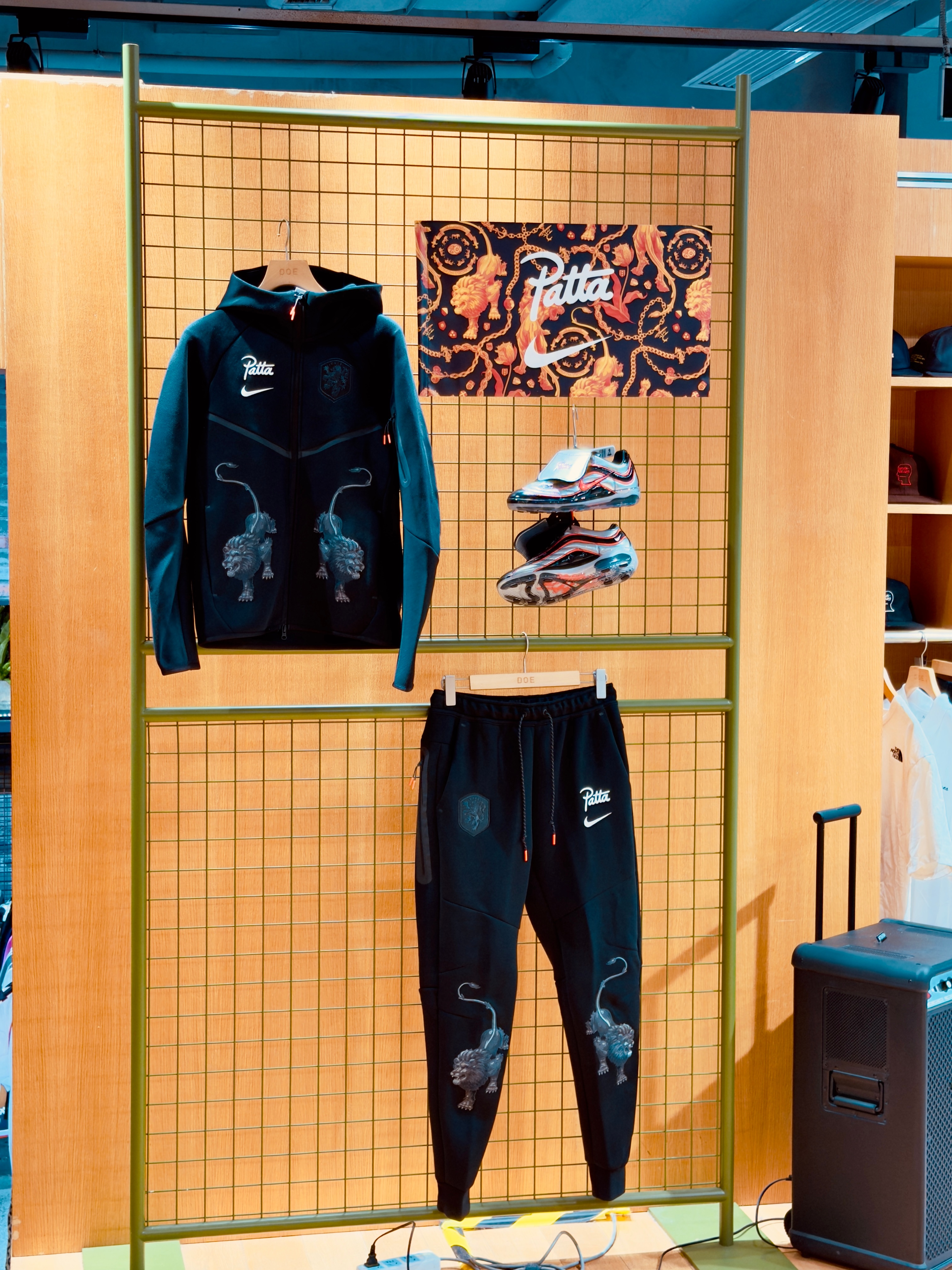 荷兰 x PATTA x Nike这一身真不错鞋控的日常世界杯 上海·DOE C