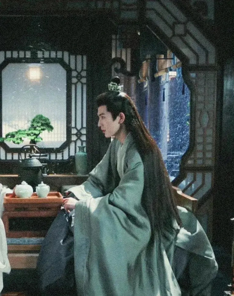 #谁懂张凌赫弯下腰来的那一刻#看《宁安如梦》发现张凌赫的仪态真的好，不输老一辈，