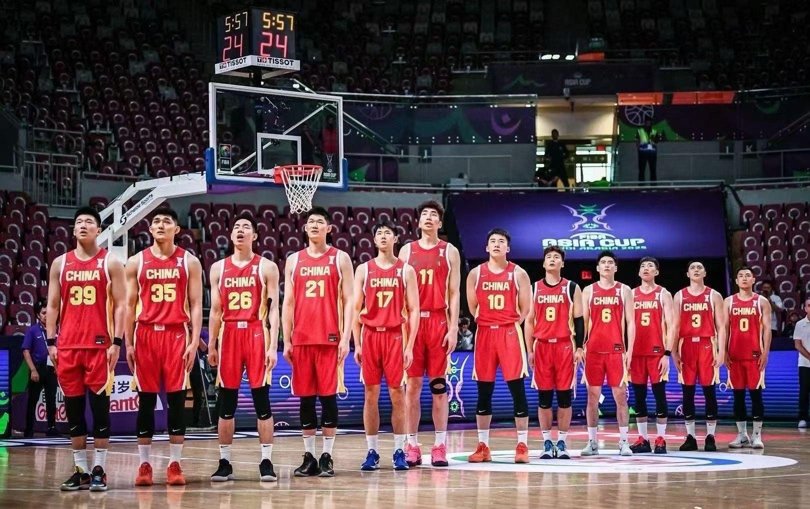 中国男篮vs澳大利亚男篮 [抱抱][抱抱][抱抱]已经非常棒了 ​​​