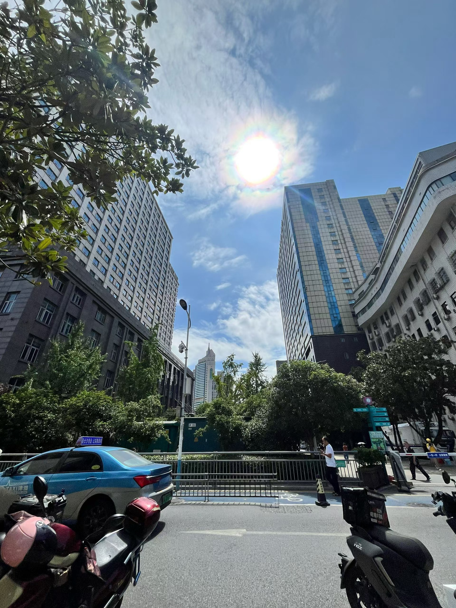 plog  人就应该56点下班低精力人群为何总是看起来很疲惫情绪稳定的本质是懒得