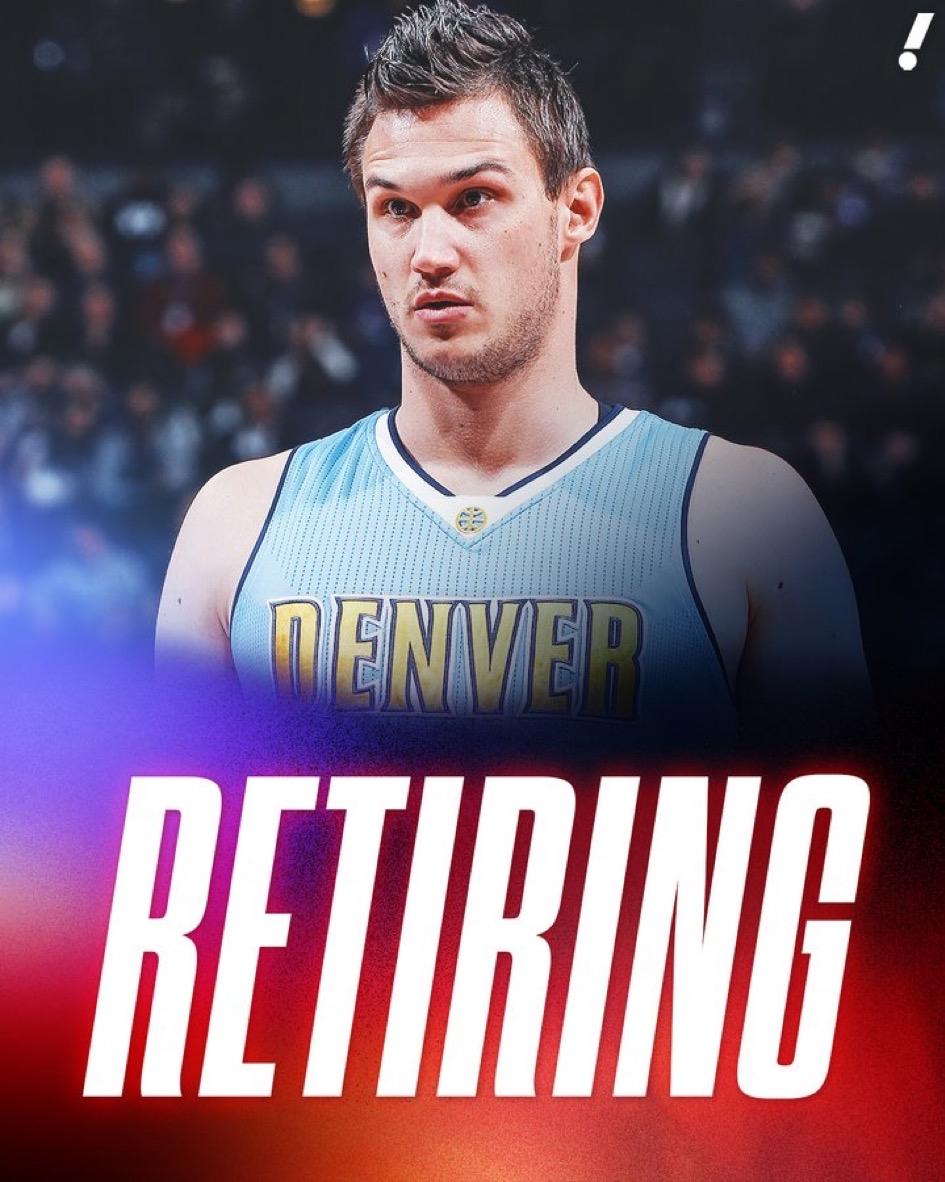 刚刚，加里纳利说：“今天，我怀着无比感恩的心情宣布，我将从我一直以来梦寐以求的职