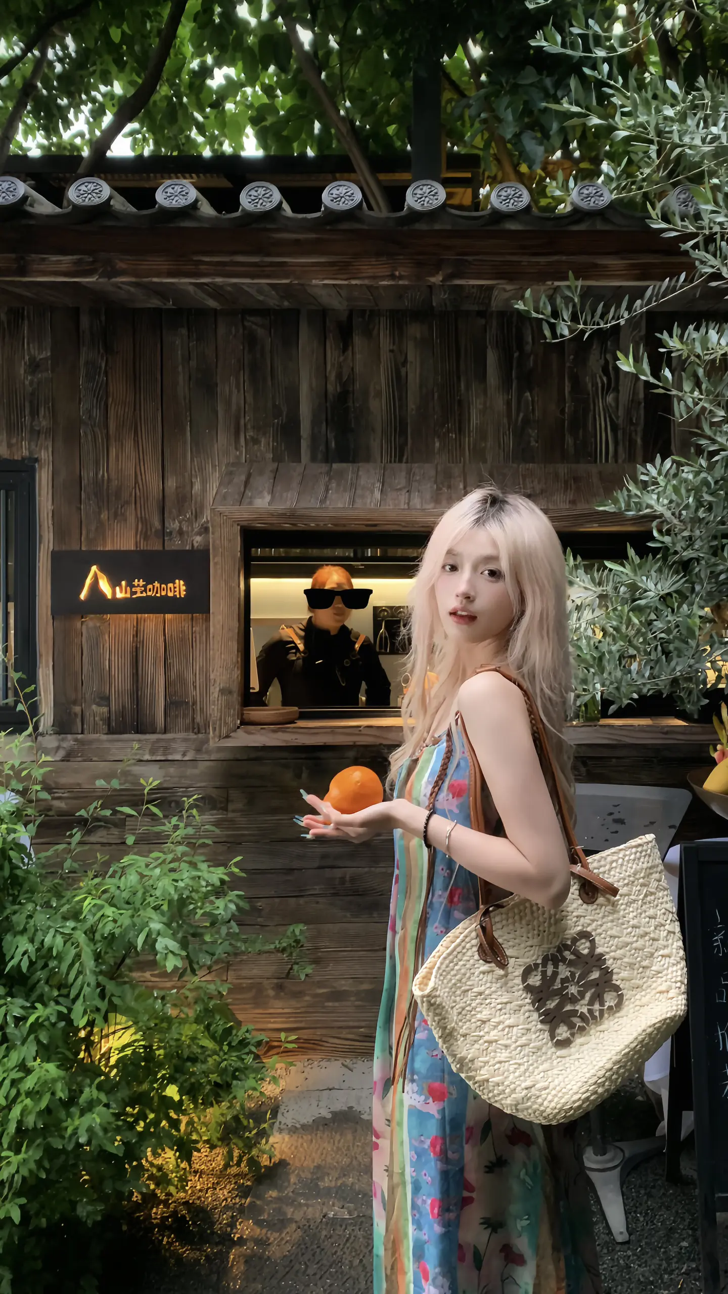 我总是心软 你说句想我 你再不好也一笔勾销