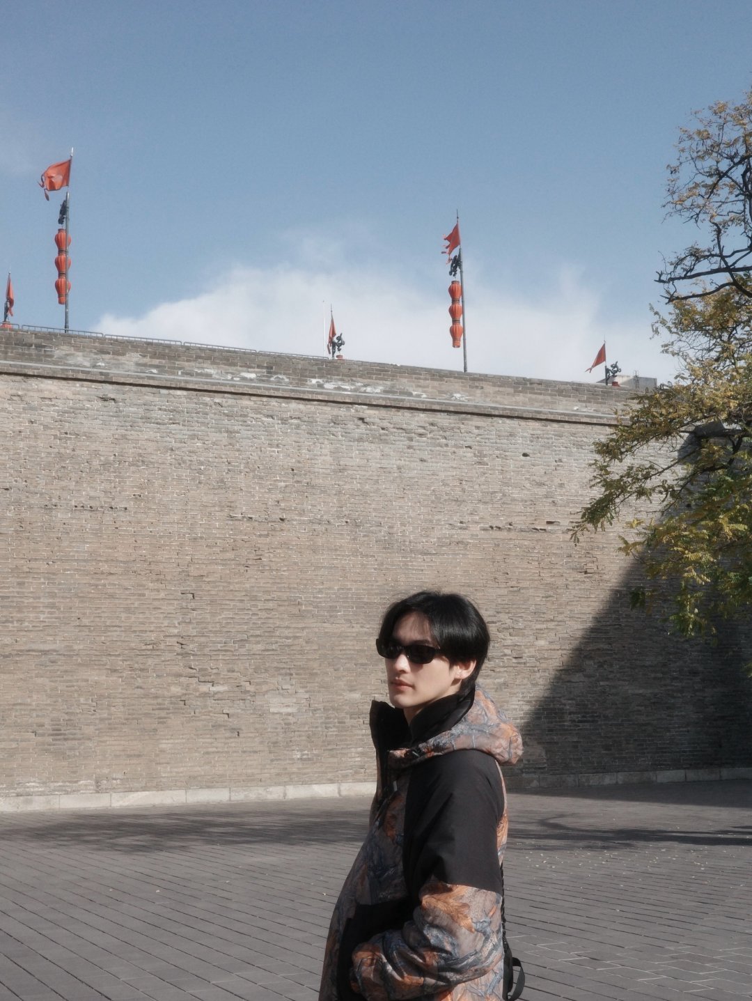 NUMBER_9TH Kao Noppakao｜IG更新✨把墨镜焊在身上🕶️?